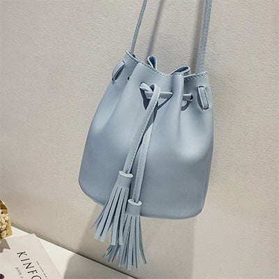 Vintage Tassel Crossbody Bucket Bag Luxury Woman Bag Female Shoulder Handbags Drawstring Messenger Crossbody Bags Sac Main