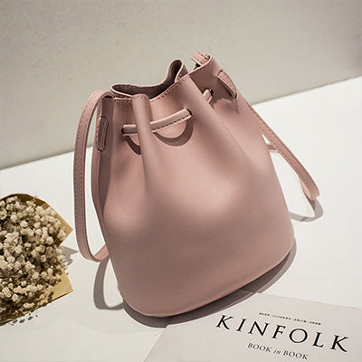 Vintage Tassel Crossbody Bucket Bag Luxury Woman Bag Female Shoulder Handbags Drawstring Messenger Crossbody Bags Sac Main