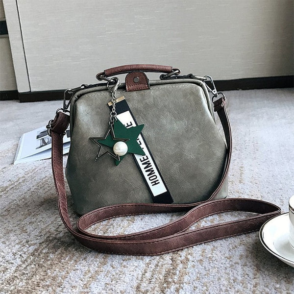 Fashion Women Handbag New Female Star Pendant Tassel Rivets Pu Leather Crossbody Shoulder Bag Casual Famous Doctor Women Bags